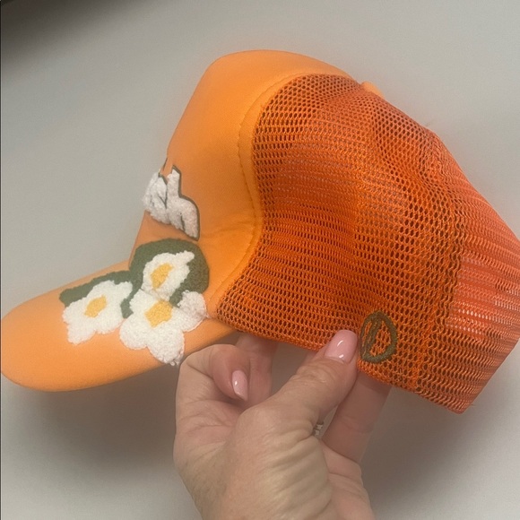 Orange Crush Women's Floral trucker baseball Cap - Picture 4 of 9
